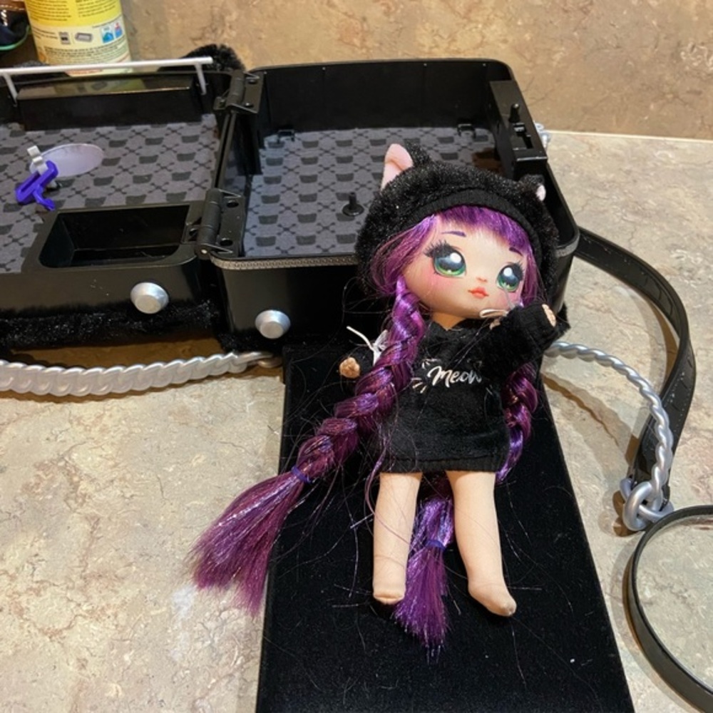 Na Na Na 3 in 1 black cat back pack with Tuesday Meow fashion doll purple braids